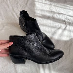 Sam Edelman Black Leather “Petty” Ankle Boot